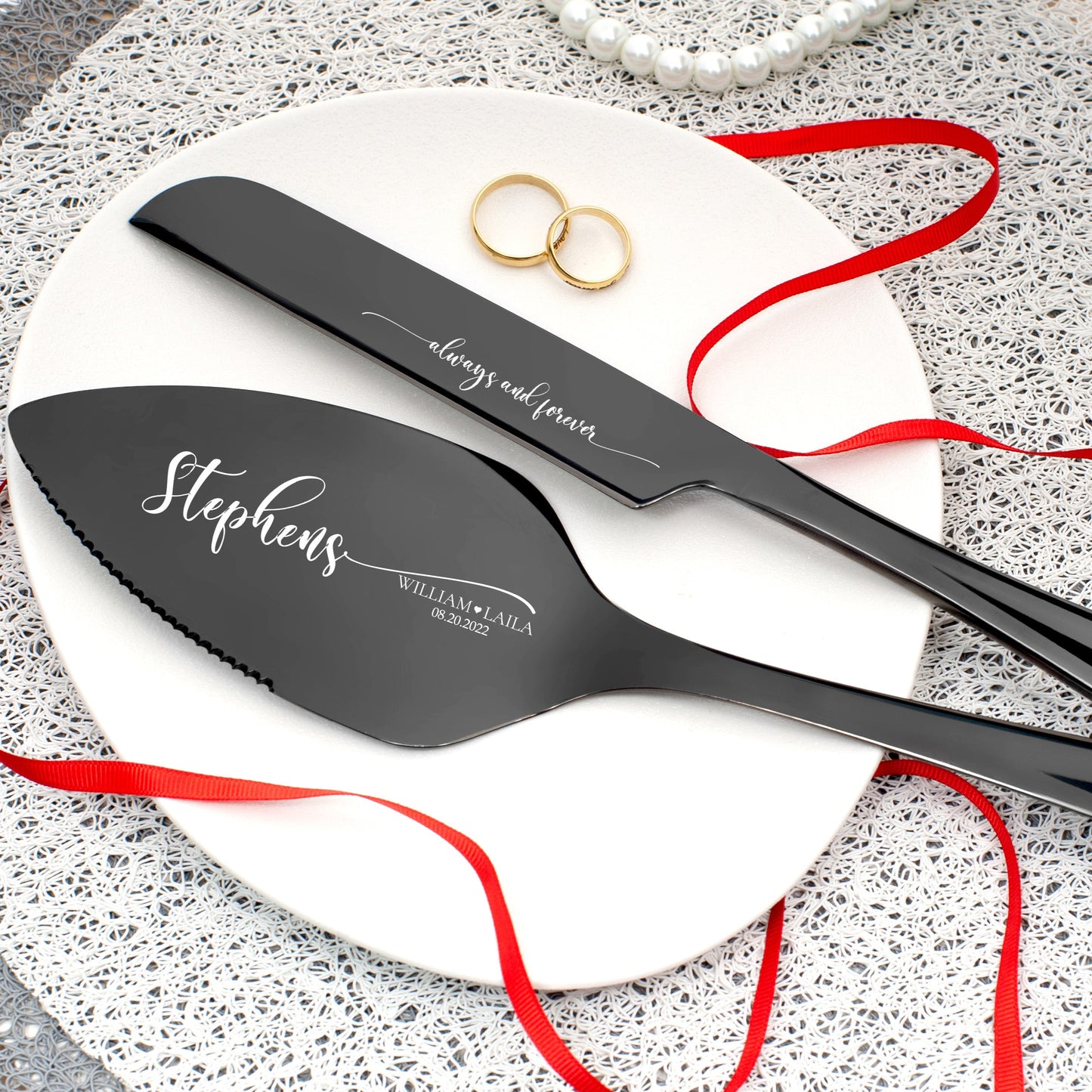 Personalized cake server set – perfect wedding gift